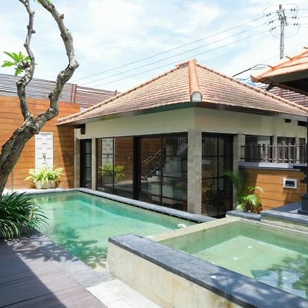 Bugan Villas Seminyak  Ngoại thất bức ảnh
