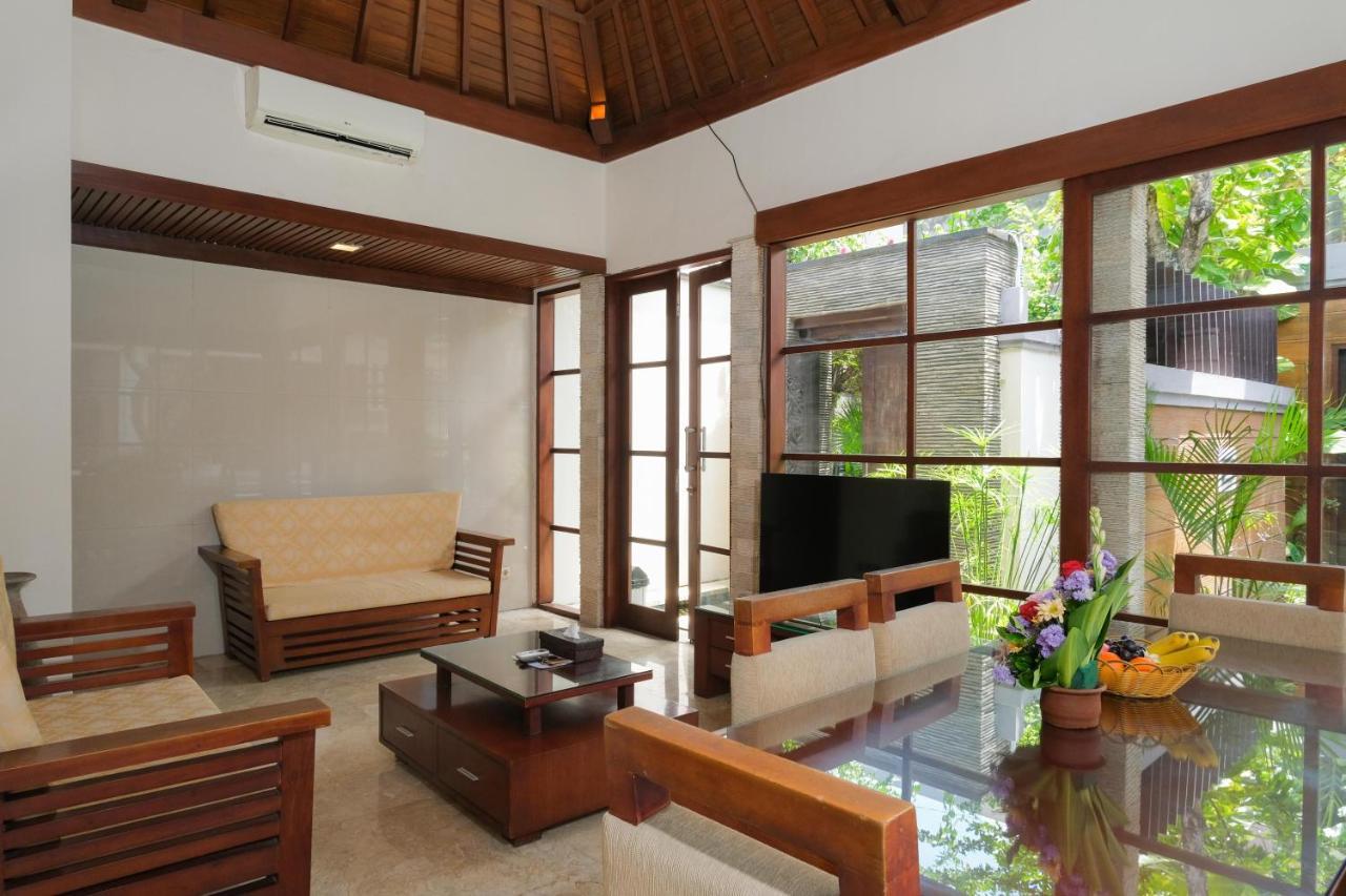 Bugan Villas Seminyak  Ngoại thất bức ảnh
