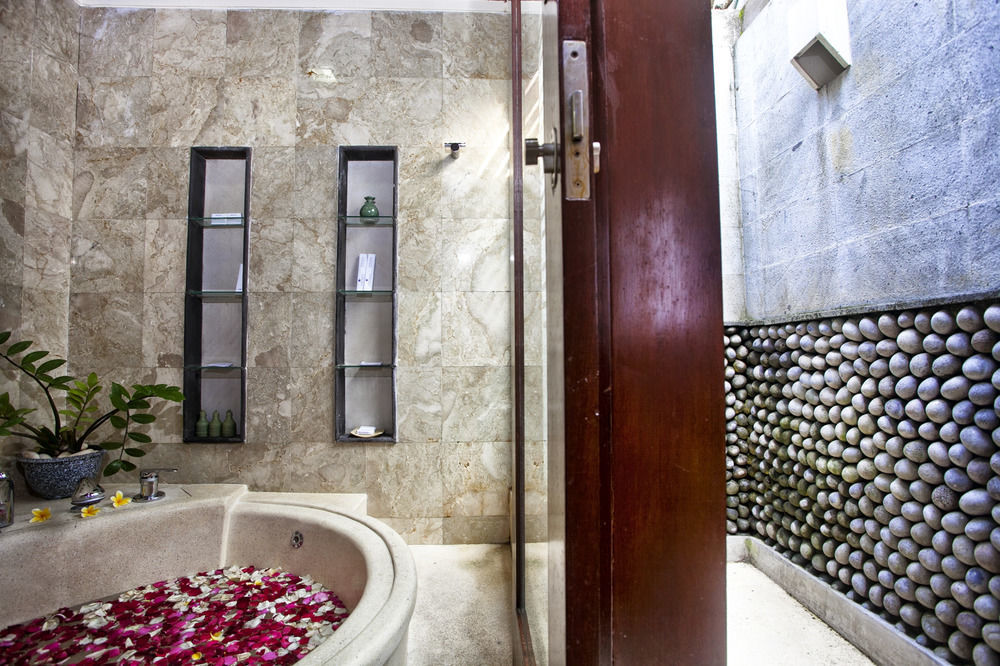 Bugan Villas Seminyak  Ngoại thất bức ảnh