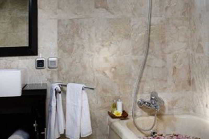 Bugan Villas Seminyak  Ngoại thất bức ảnh