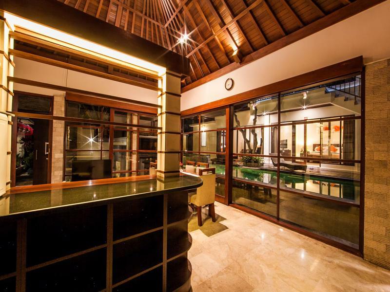 Bugan Villas Seminyak  Ngoại thất bức ảnh